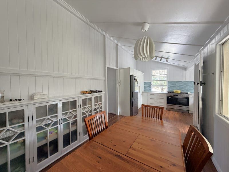 17 REDGWELL CLOSE, Apple Tree Creek — photo 1 of 5
