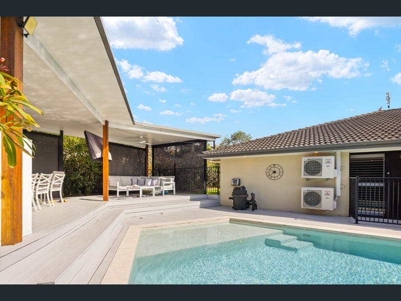 30 Craigs Way, Maudsland — photo 1 of 5
