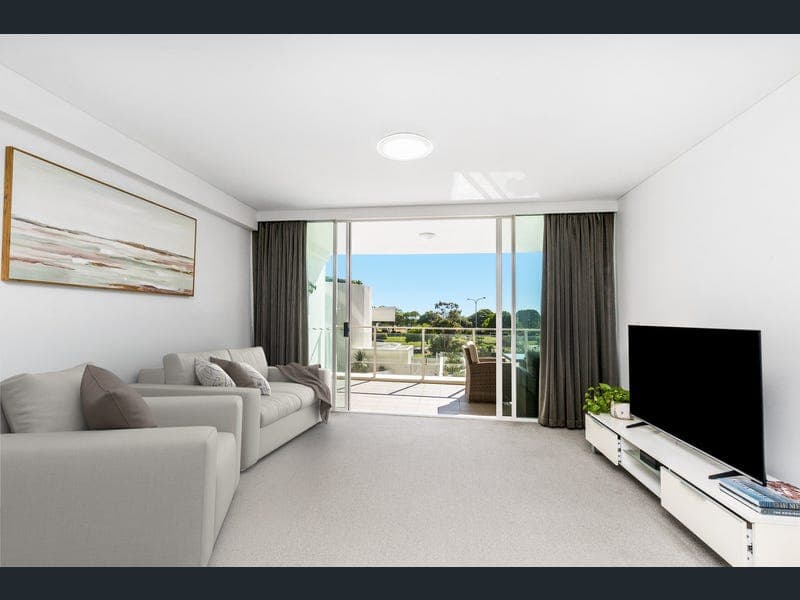 003/2-8 Creek Street, Coolangatta — photo 1 of 5