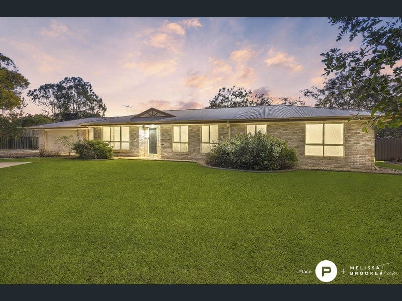 2-6 Lyndhurst Terrace, Caboolture — photo 1 of 5