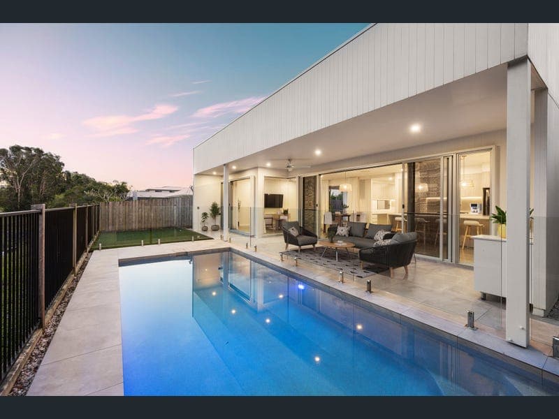 140 Balgownie Drive, Peregian Springs — photo 1 of 5
