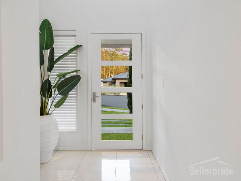 12 Brushbox Street, Bahrs Scrub — photo 1 of 5