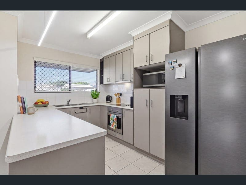 1/11 Perkins Street, North Mackay — photo 1 of 5