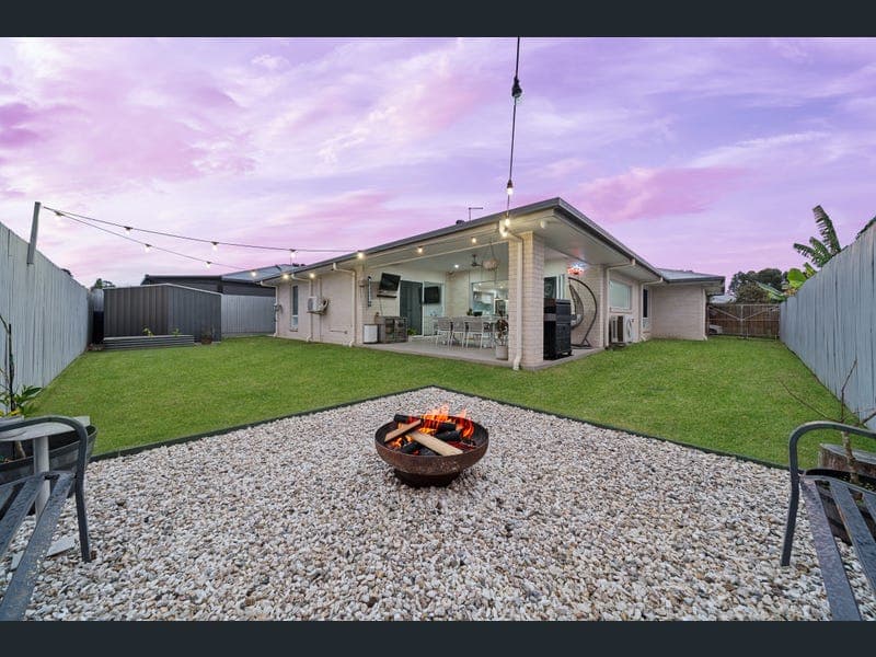 9 Grove Street, Greenbank — photo 1 of 5