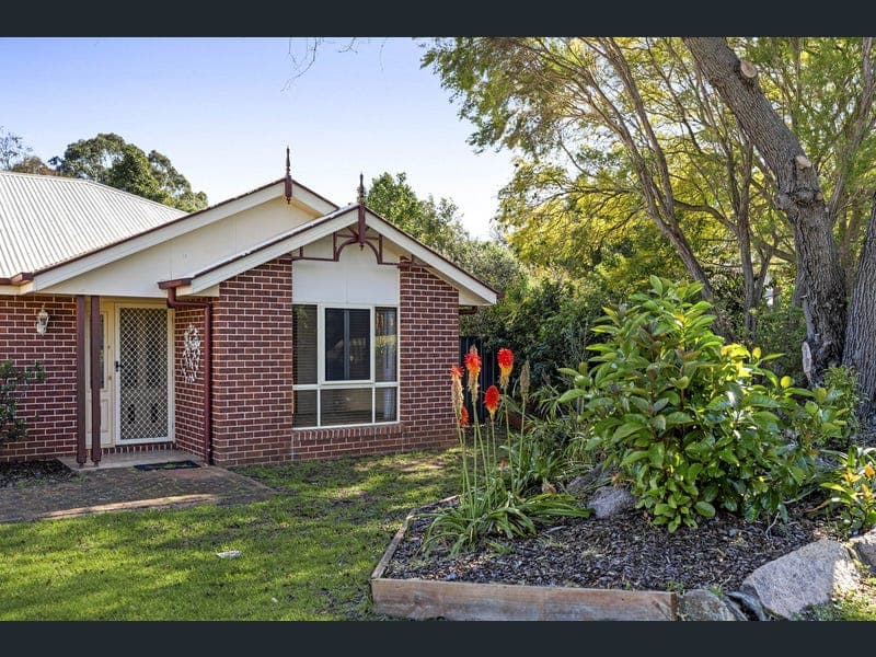 5 Callie Court, Highfields — photo 1 of 5