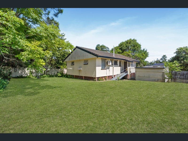 50 Marday Street, Slacks Creek — photo 1 of 5