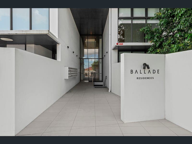 111/208 Norman Avenue, Norman Park — photo 1 of 5