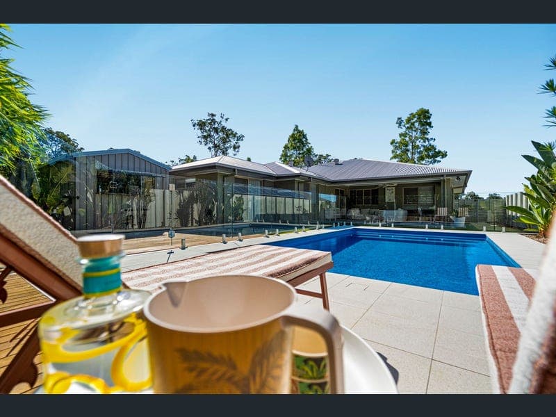 4 Killarney Court, Ormeau — photo 1 of 5
