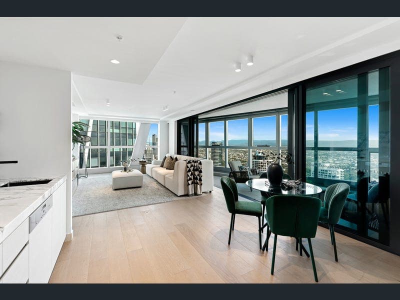 13405/36 Old Burleigh Road, Surfers Paradise — photo 1 of 5