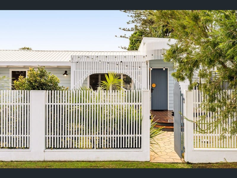 39 Twelfth Avenue, Palm Beach — photo 1 of 5