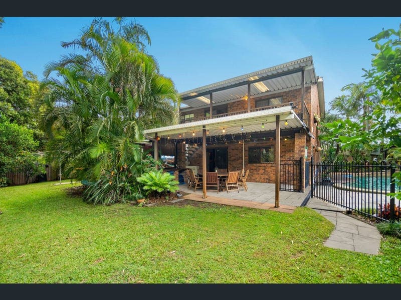 6 Angala Court, Alexandra Hills — photo 1 of 5