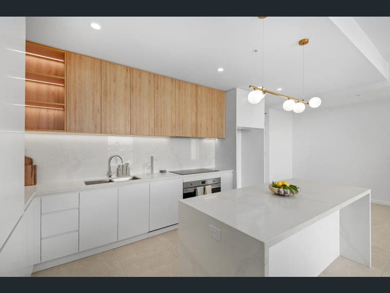 814/11 Waterside Retreat, Birtinya — photo 1 of 5
