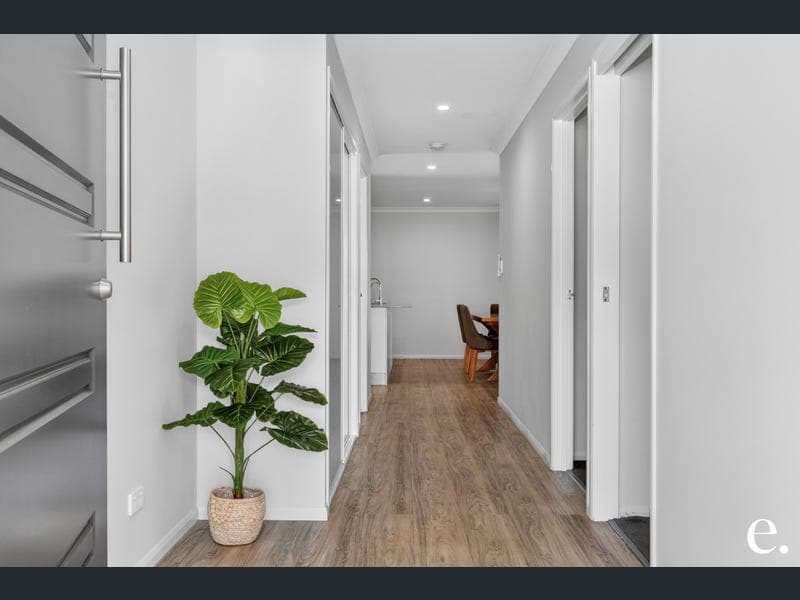 17 Keppel View Drive, Tanby — photo 1 of 5