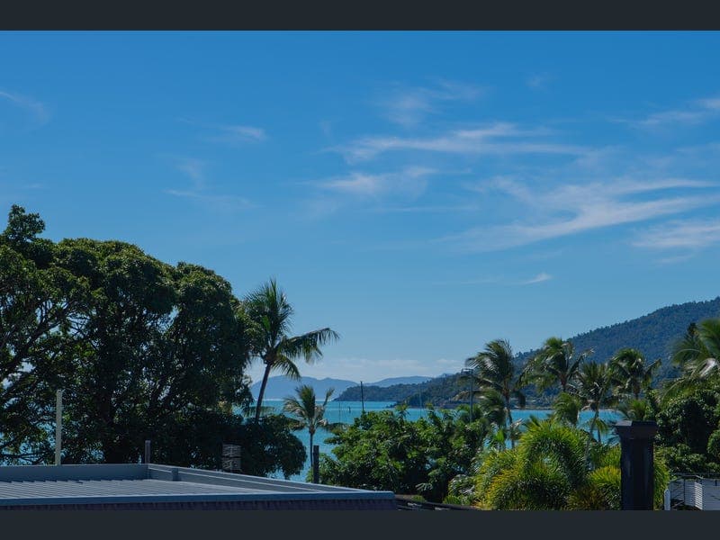 6/348 Shute Harbour Road, Airlie Beach — photo 1 of 5