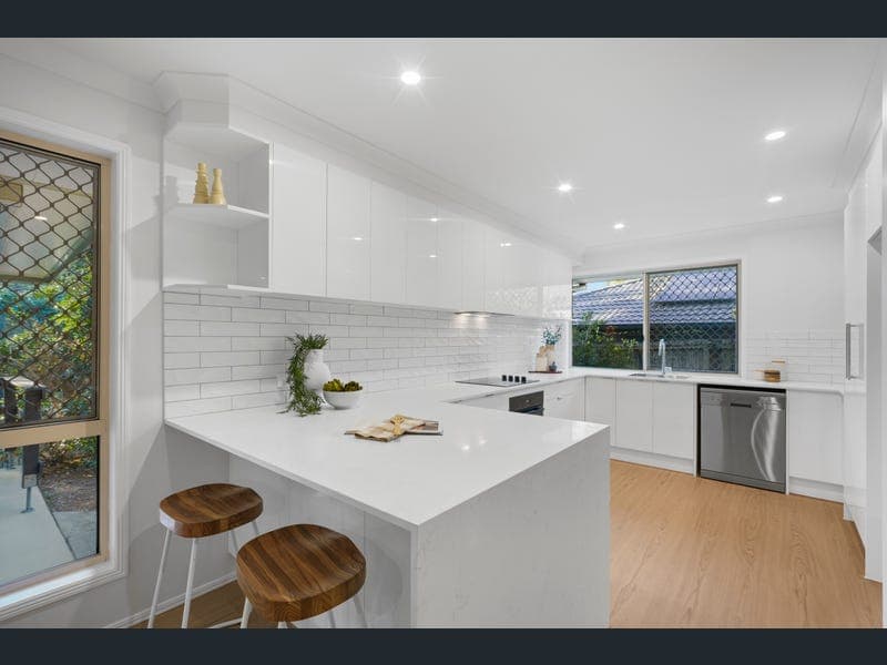 9 Snipe Street, Redland Bay — photo 1 of 5