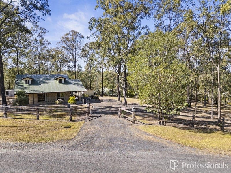 55-67 Blacksmith Court, Flagstone — photo 1 of 5