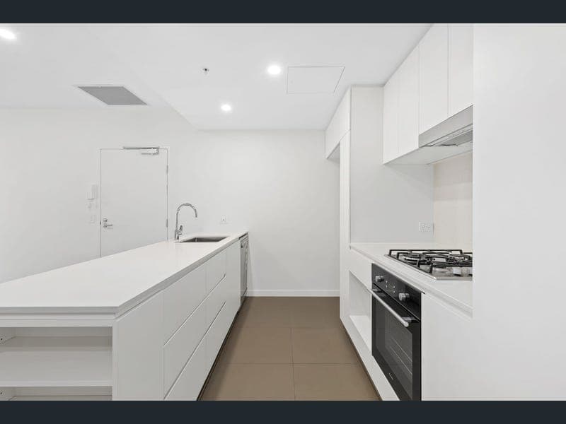 501/48 Jephson Street, Toowong — photo 1 of 5