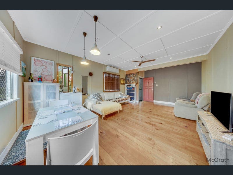 66 Ann Street, South Gladstone — photo 1 of 5