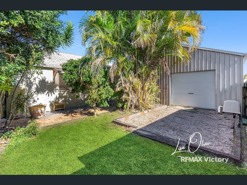 3 Capstan Court, Banksia Beach — photo 1 of 5