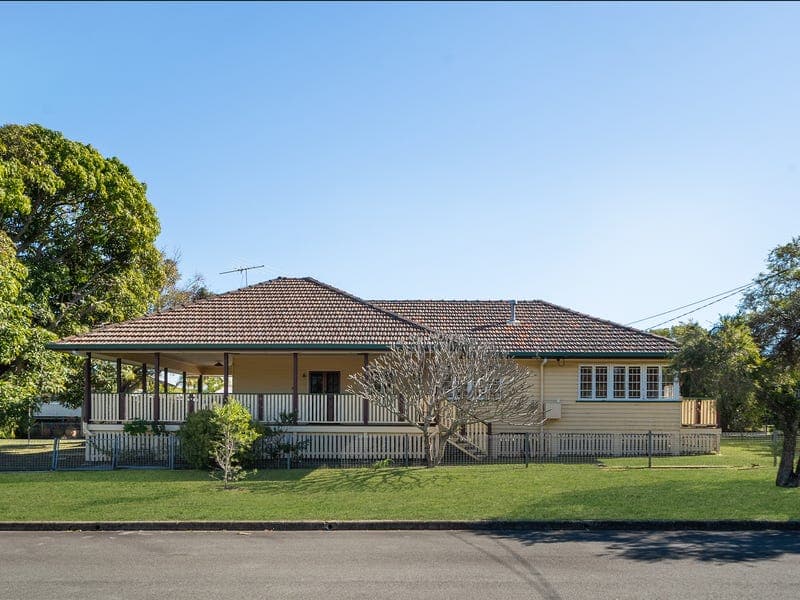 57 Grant Street, Redcliffe — photo 1 of 5