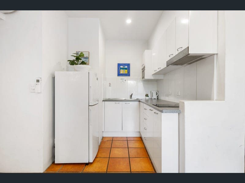 24/62-64 Davidson Street, Port Douglas — photo 1 of 5