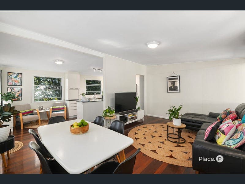 59 Cotswold Street, Carina — photo 1 of 5