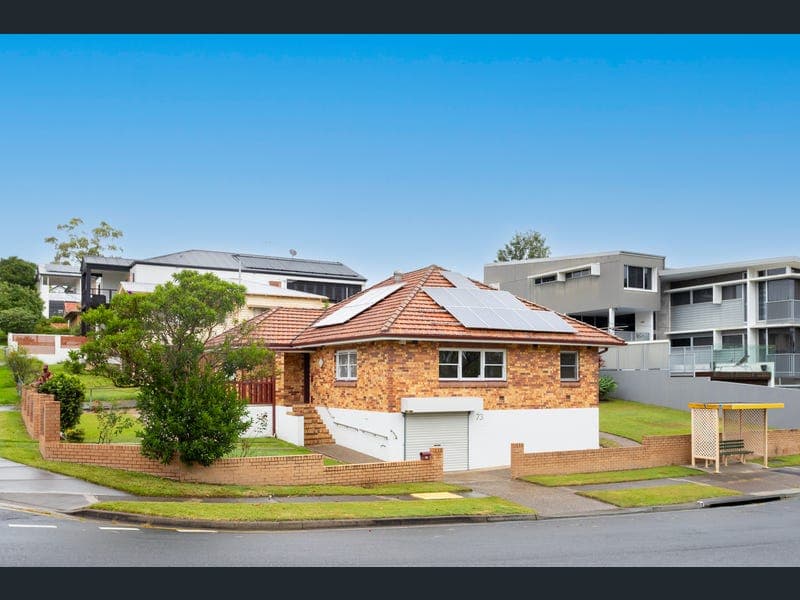 73 Perth Street, Camp Hill — photo 1 of 5