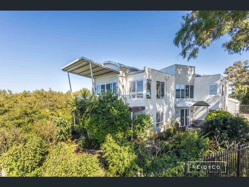 2-10 Maine Terrace, Deception Bay — photo 1 of 5