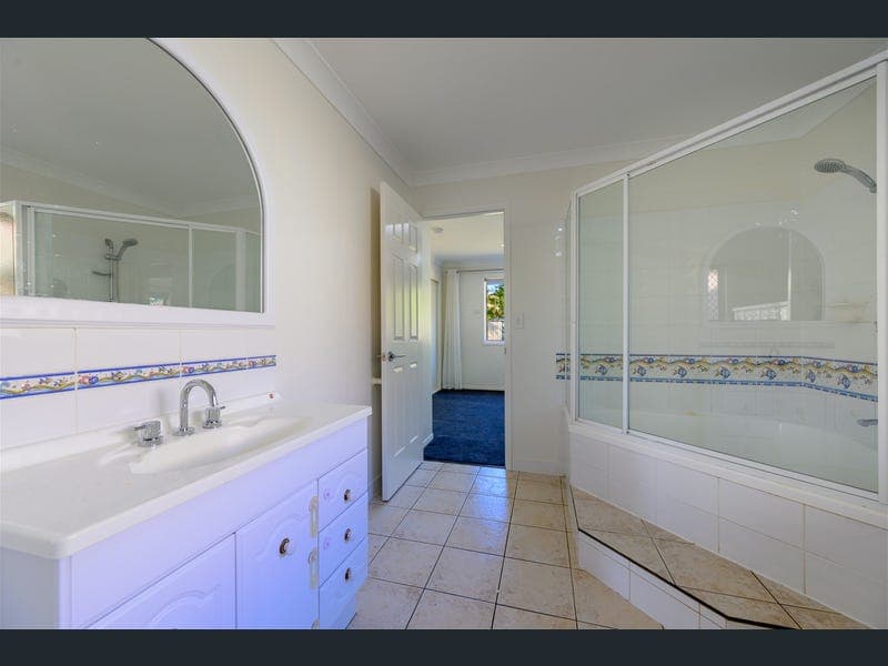 74 Boles Street, West Gladstone — photo 1 of 5