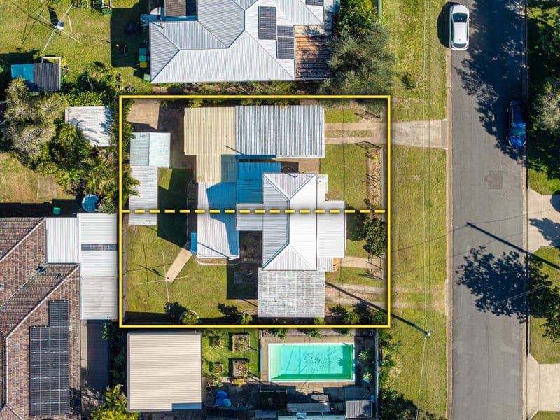 45 Sorrento Street, Margate — photo 1 of 5