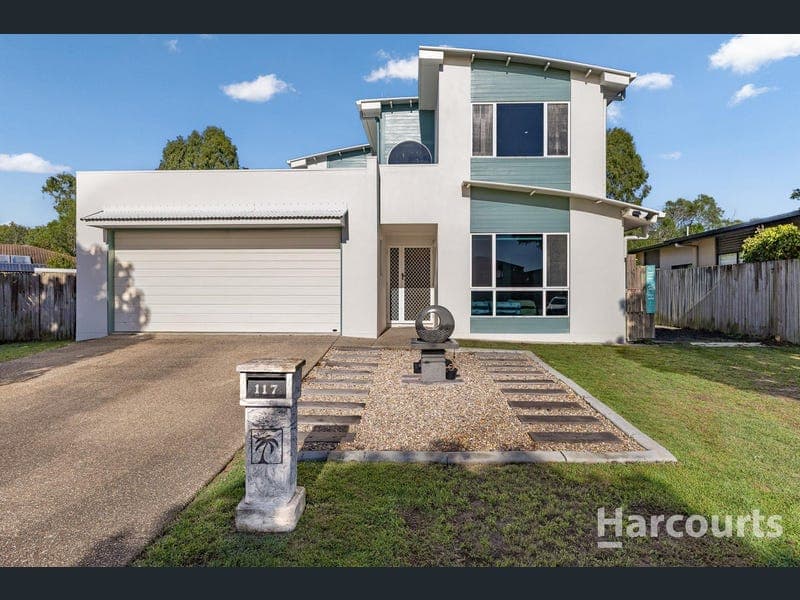 117 Northshore Avenue, Toogoom — photo 1 of 5