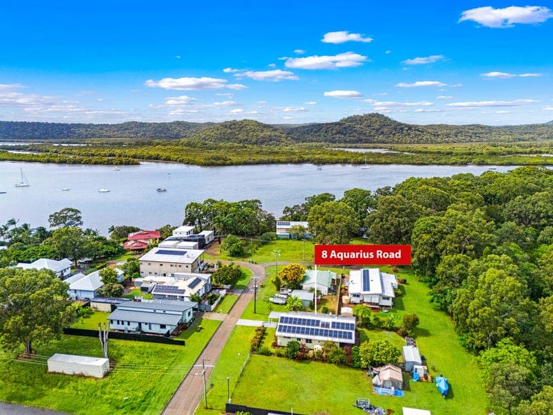 8 Aquarius Street, Russell Island — photo 1 of 5
