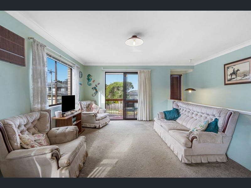 7 Hillsdale Street, Strathpine — photo 1 of 5