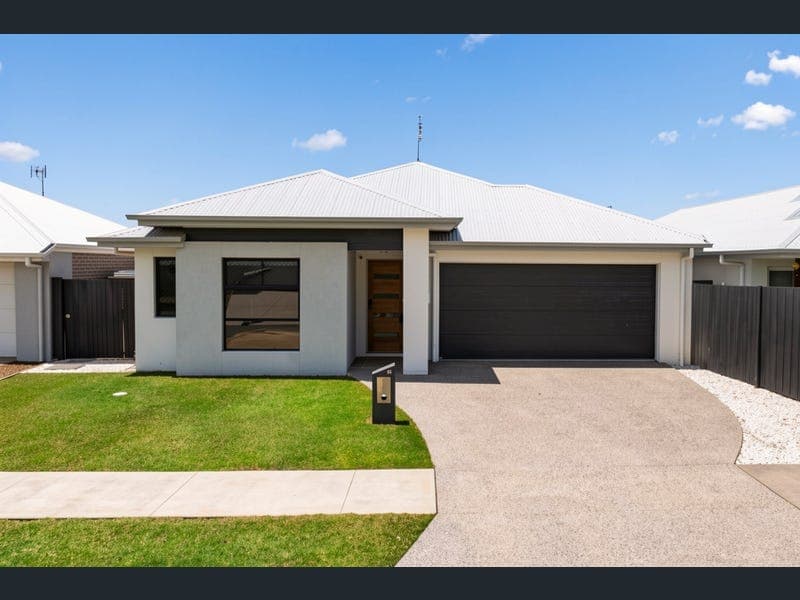 14 Richard Street, Nirimba — photo 1 of 5
