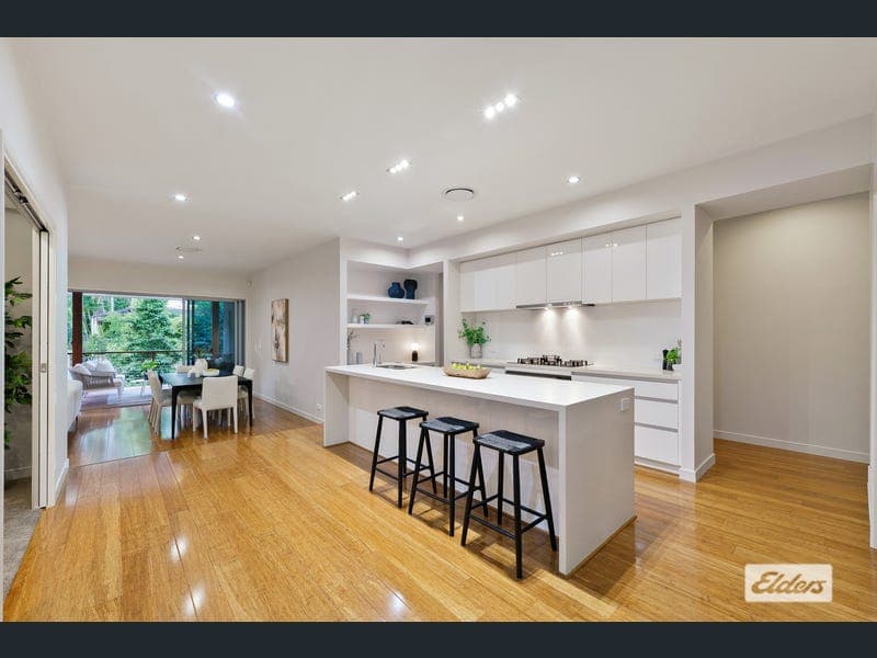 33 Highview Terrace, Daisy Hill — photo 1 of 5