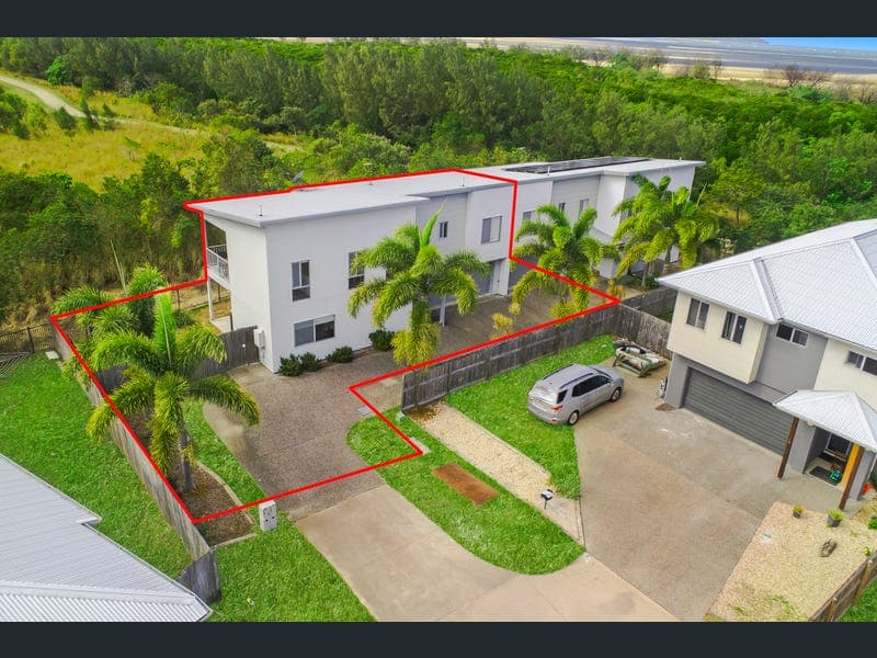 2/20 Vaucluse, East Mackay — photo 1 of 5