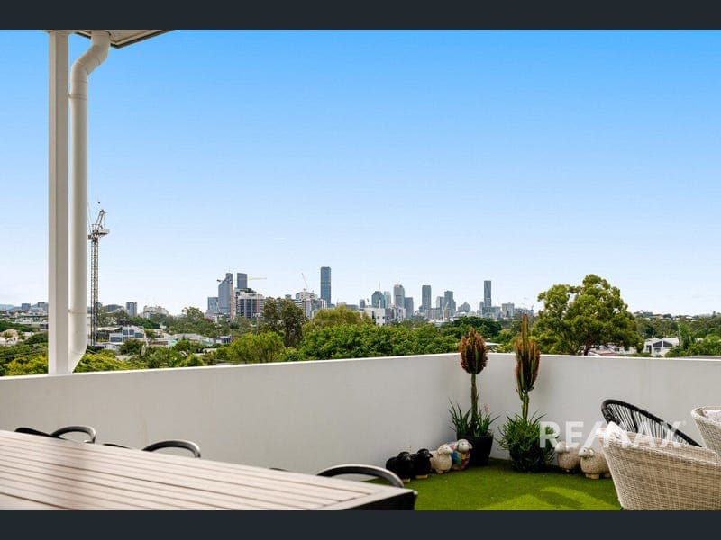 6/53 Gordon Street, Stones Corner — photo 1 of 5