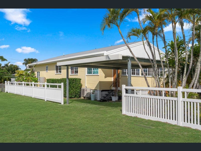 9 View Street, Torquay — photo 1 of 5