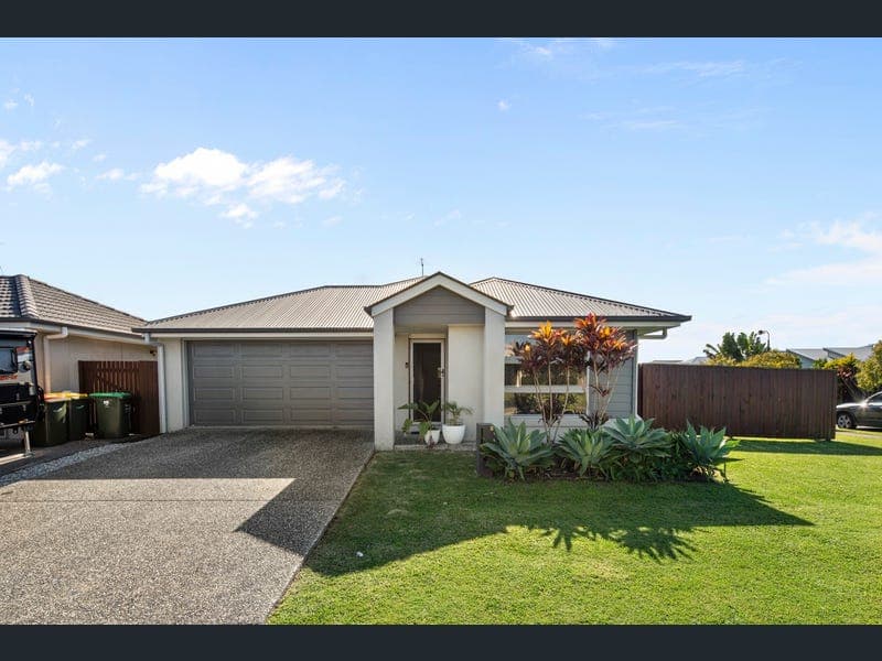 7 Cowrie Crescent, Burpengary East — photo 1 of 5