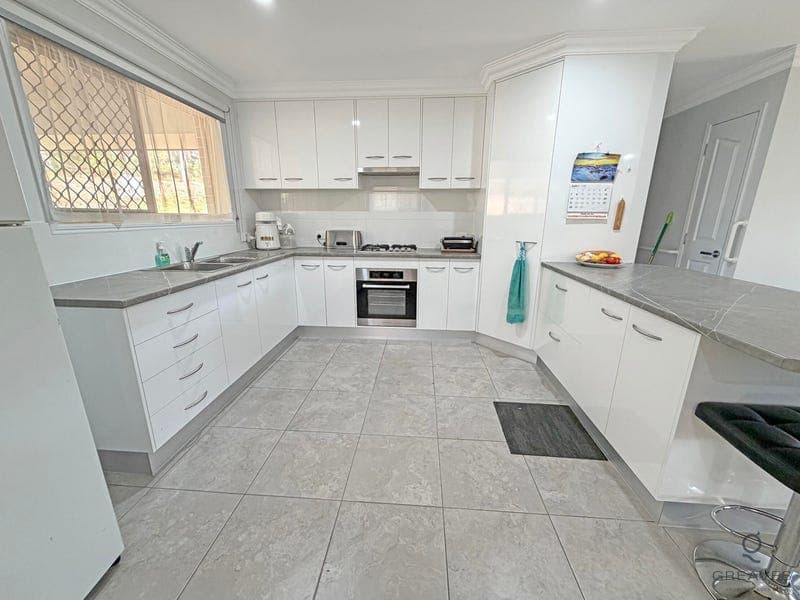 24 Commodore Drive, South Bingera — photo 1 of 5