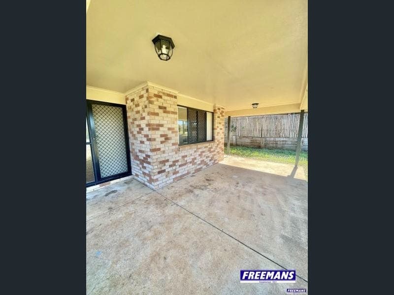 1 Margaret Street, Kingaroy — photo 1 of 5