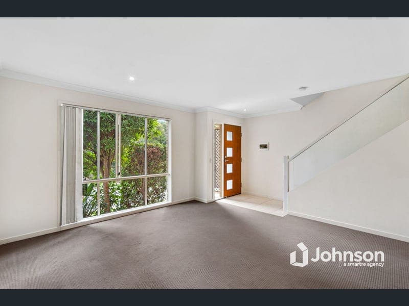 1/26 Jimmy Road, Coomera — photo 1 of 5
