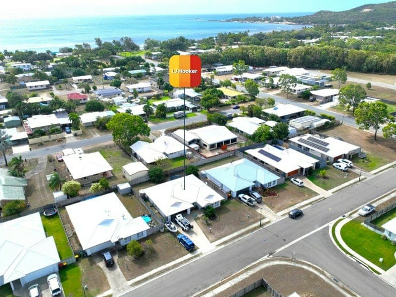 27 Nautilus Street, Bowen — photo 1 of 5