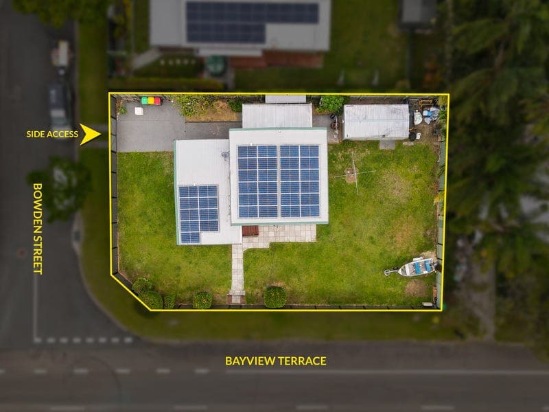 64 Bayview Terrace, Deception Bay — photo 1 of 5