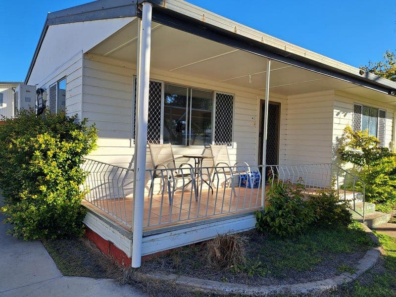 32 Edith Street, Miles — photo 1 of 5