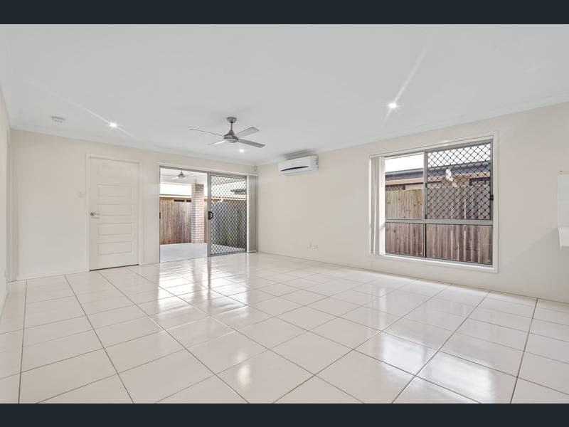 9 Tasker Street, Yarrabilba — photo 1 of 5