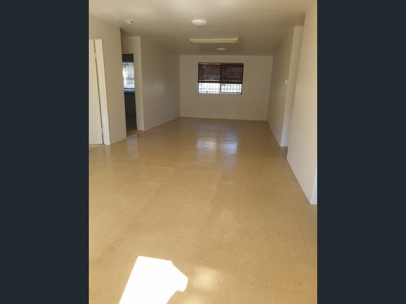1/79 Gillies Street, Zillmere — photo 1 of 5