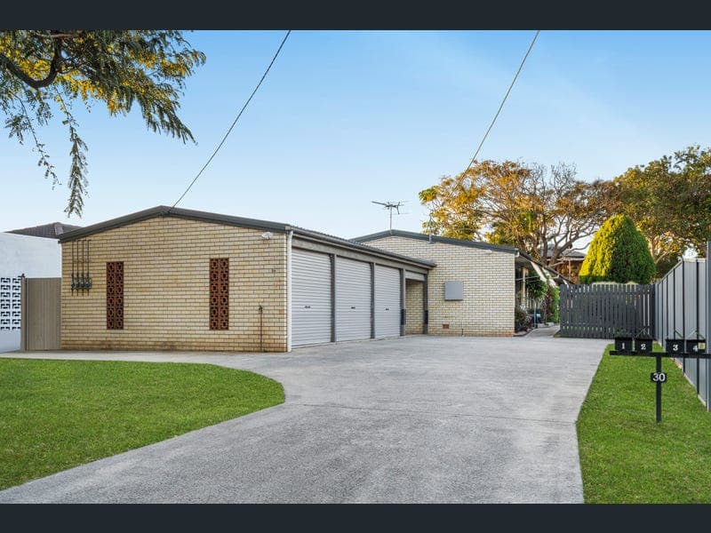 3/30 Grant Street, Redcliffe — photo 1 of 5