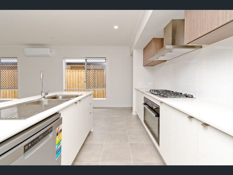 5 Collins Street, Joyner — photo 1 of 5