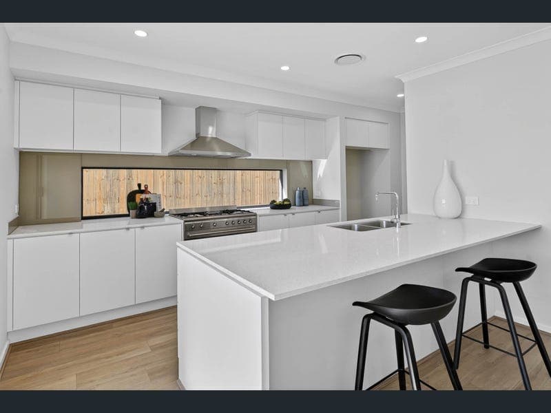 20 Pearwood Street, Narangba — photo 1 of 5